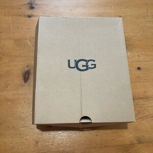 UGG Girls Platform Ultra Mini NWT